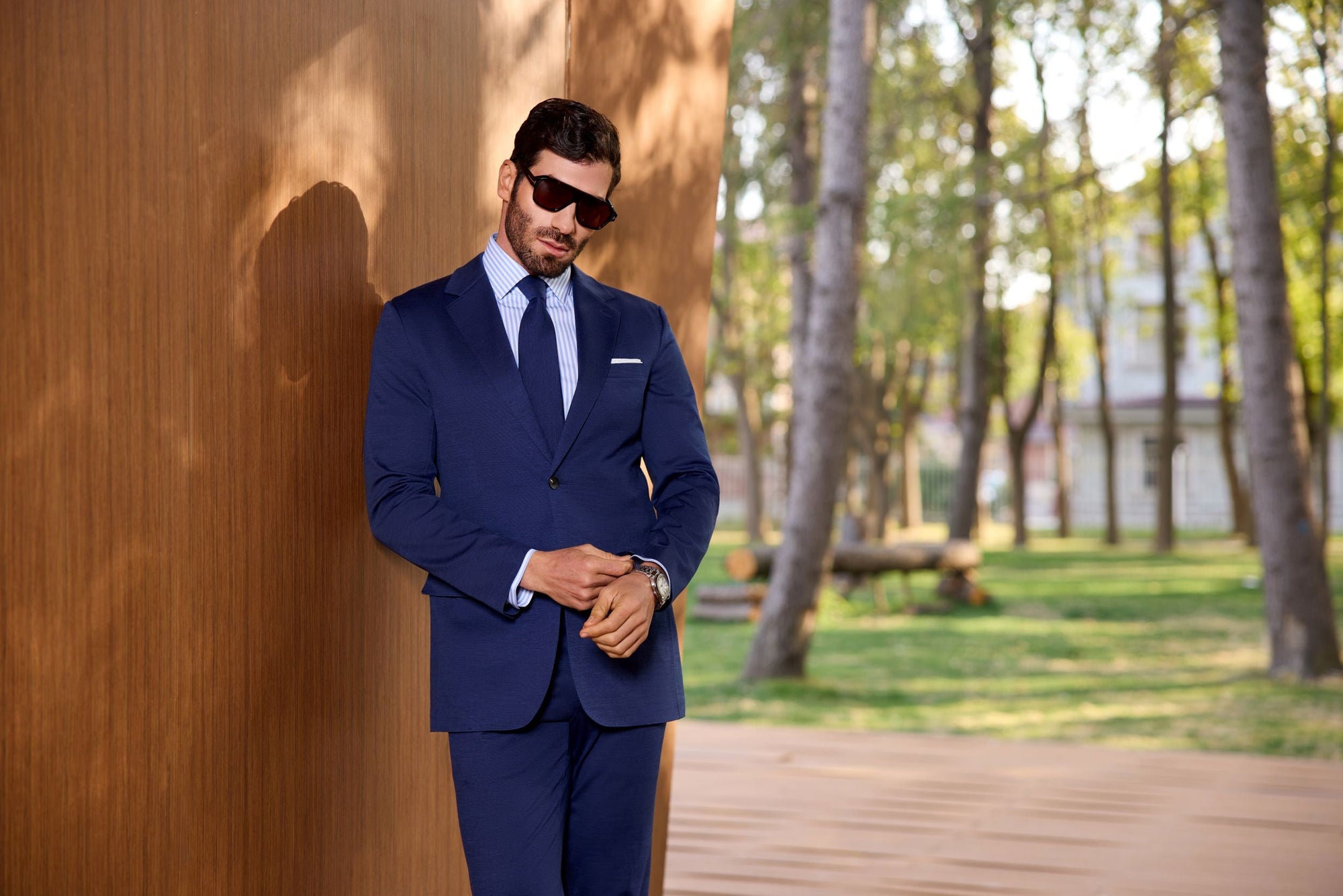 What Is a Mid-Blue Suit And How Is It Different Than Navy?